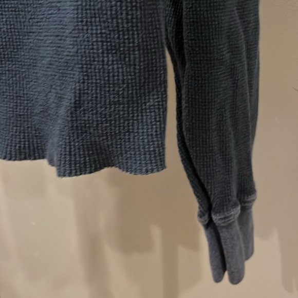 Brandy Melville Newport waffle sweatshirt flag patch navy blue - Picture 6 of 8